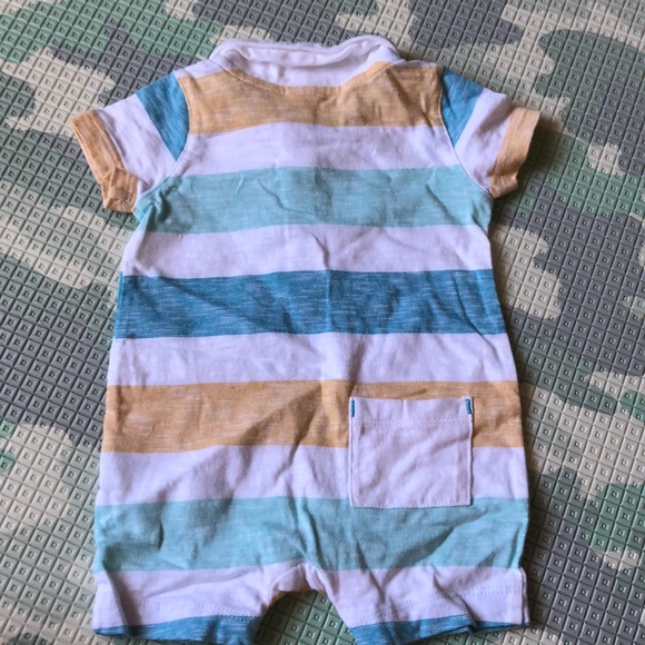 Romper - Picture 2 of 3